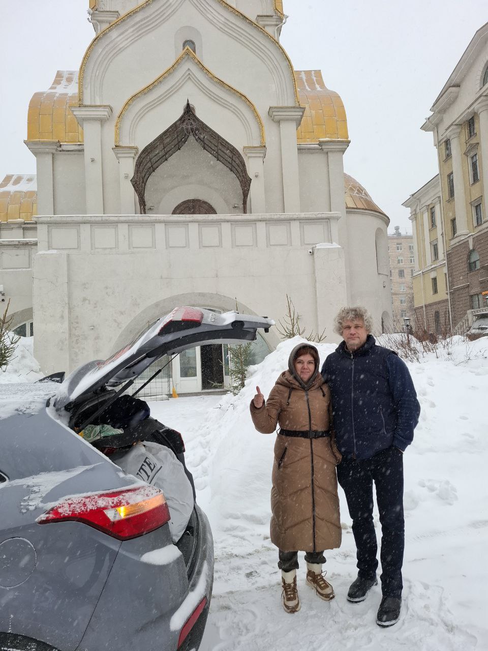 Забрали в Храме Александра Невского собранную прихожанами гум помощь для бойцов