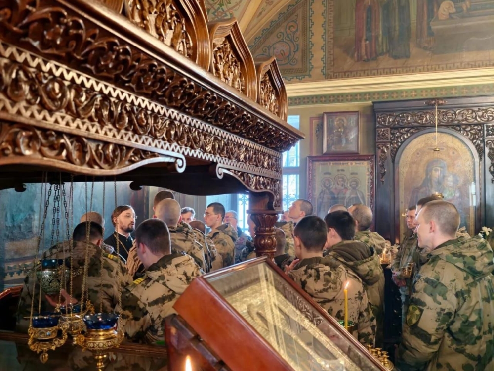 Молебен для военнослужащих